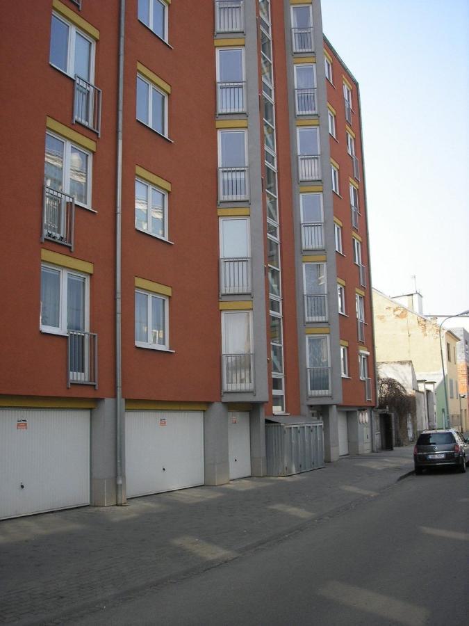 Apartment Vodni With Parking Brünn Zimmer foto