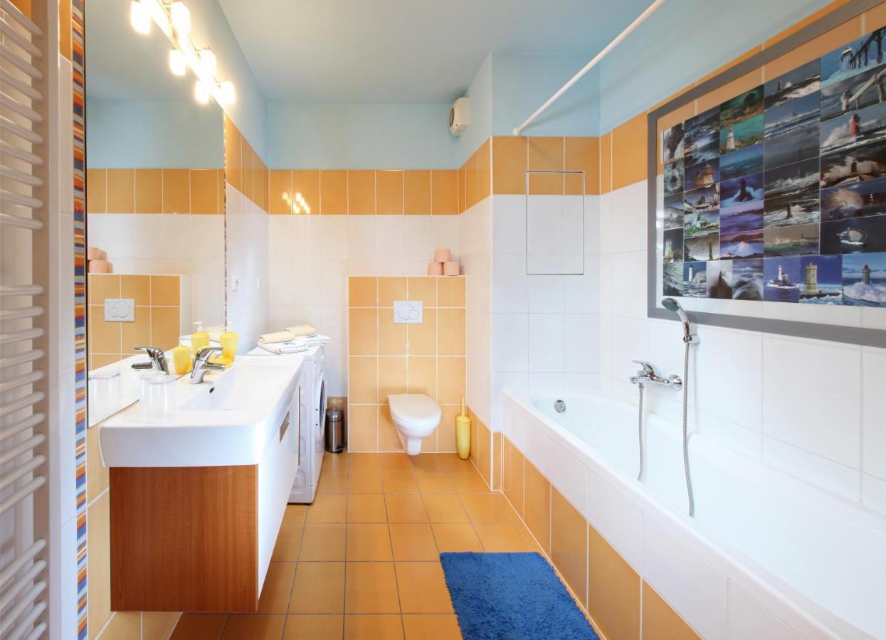 Apartment Vodni With Parking Brünn Zimmer foto